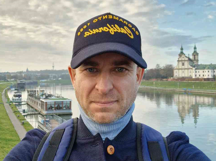 Журналіст Манчура про звання міст-героїв: Брежнєвський культ побєдобєсія