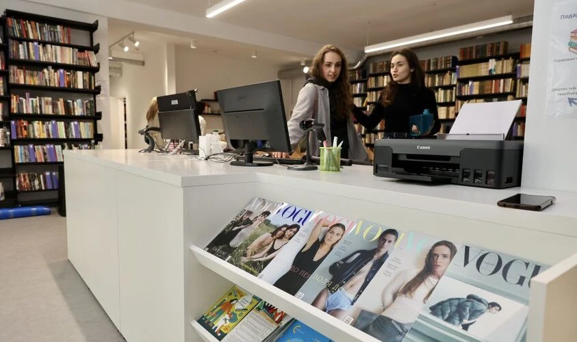 У Львові відкрили бібліотеку із фотостудією та майстернею для шиття