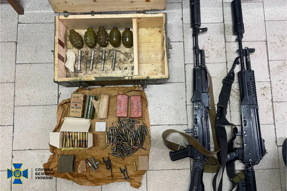 у трьох областях викрили торговців трофейним озброєнням