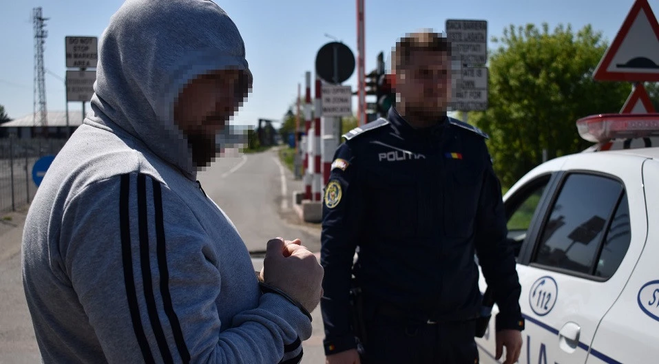 До України з Румунії екстрадували підозрюваного у створенні злочинної організації