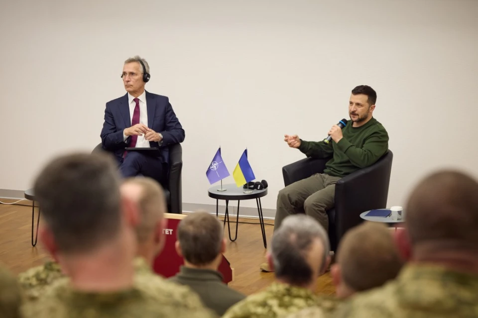 Володимир Зеленський та Єнс Столтенберг зустрілися зі слухачами Національного університету оборони