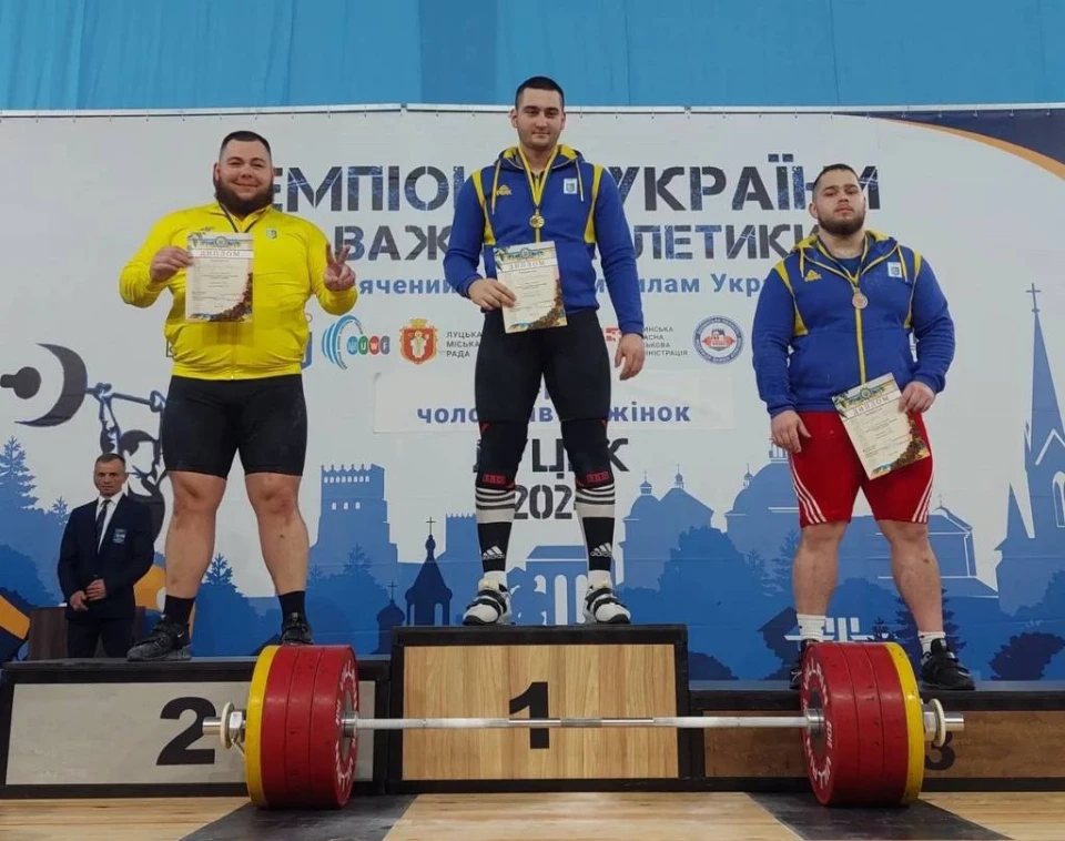 львівські важкоатлети