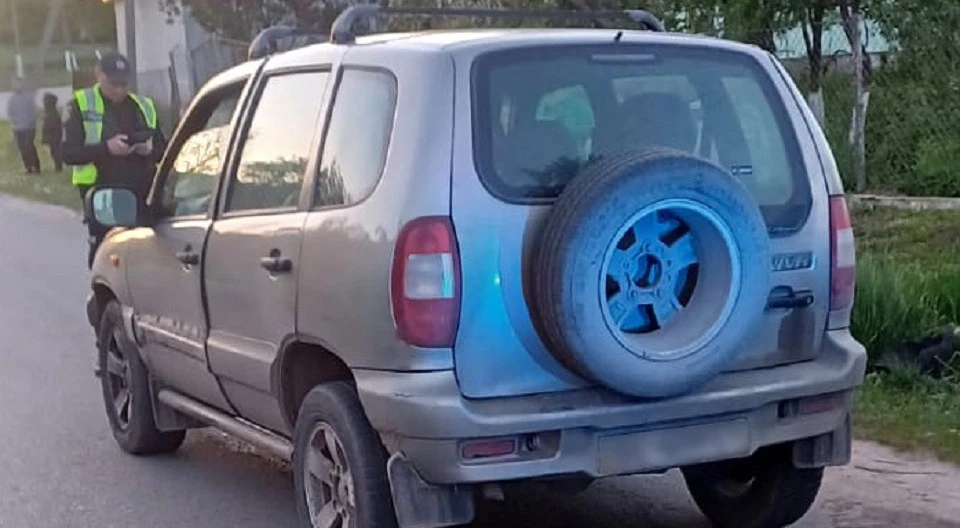 Біля Львова водій Chevrolet збив пішохода. Його госпатілізували