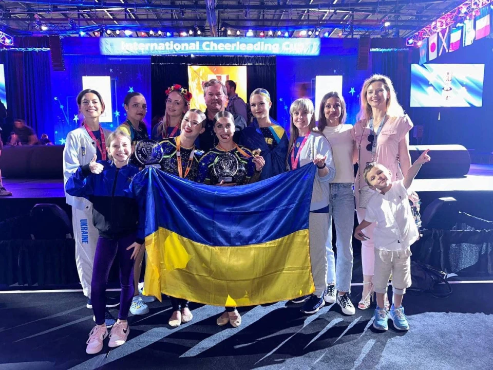 Львівська черлідерка