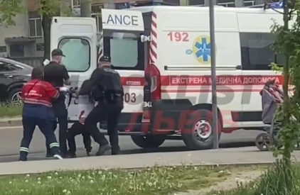У Львові 29-річна мешканка Ужгорода намагалася скоїти суїцид