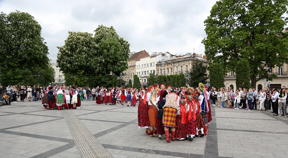 гаївки в центрі Львова