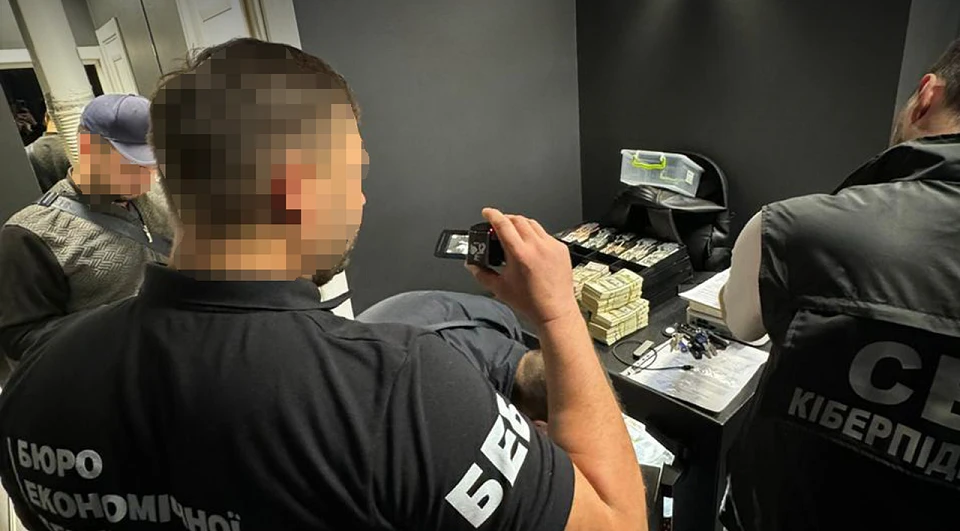 На Львівщині викрили фінкомпанію, яка нелегально обмінювала криптовалюту