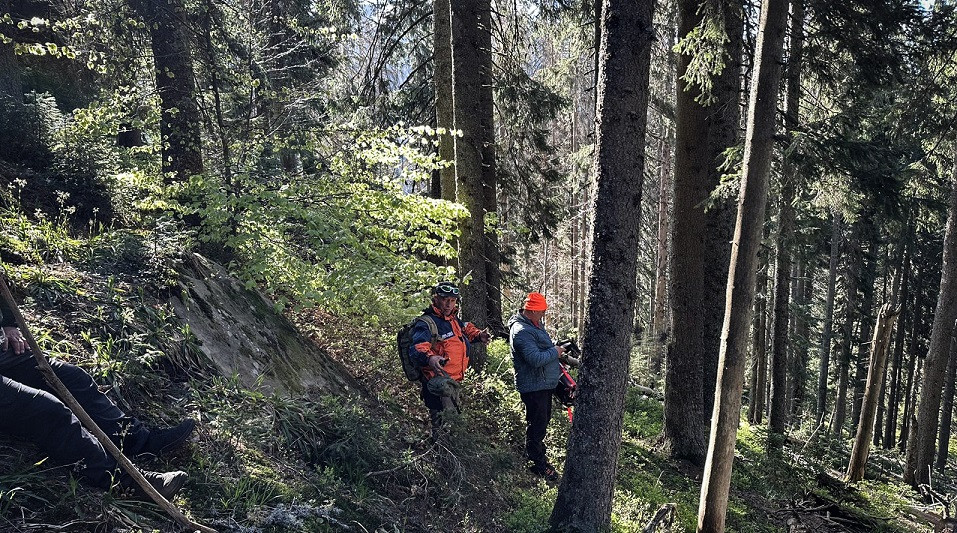 Шукали дві доби: у горах на Закарпатті знайшли тіло чоловіка