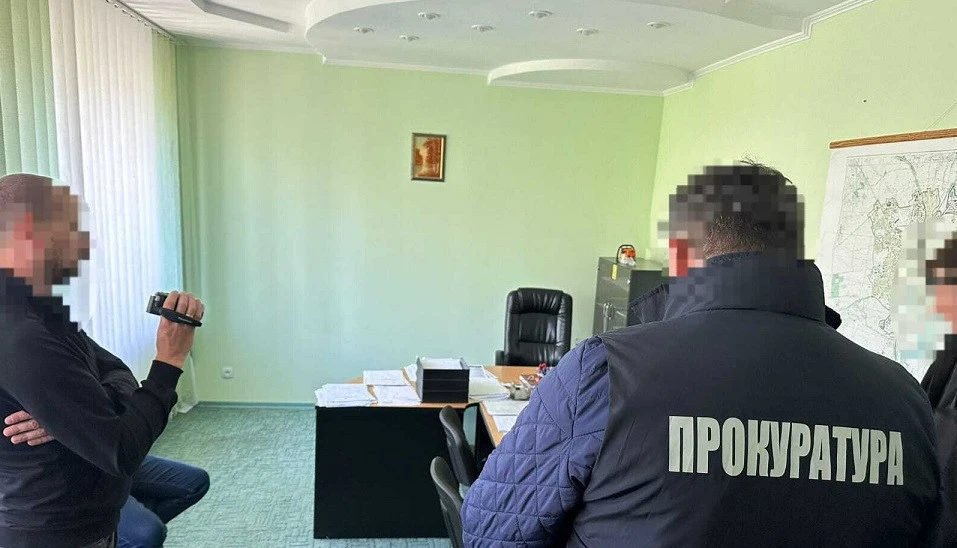 У Рівному на корупції викрили директора комунального закладу
