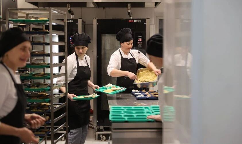 безкоштовне харчування у школах