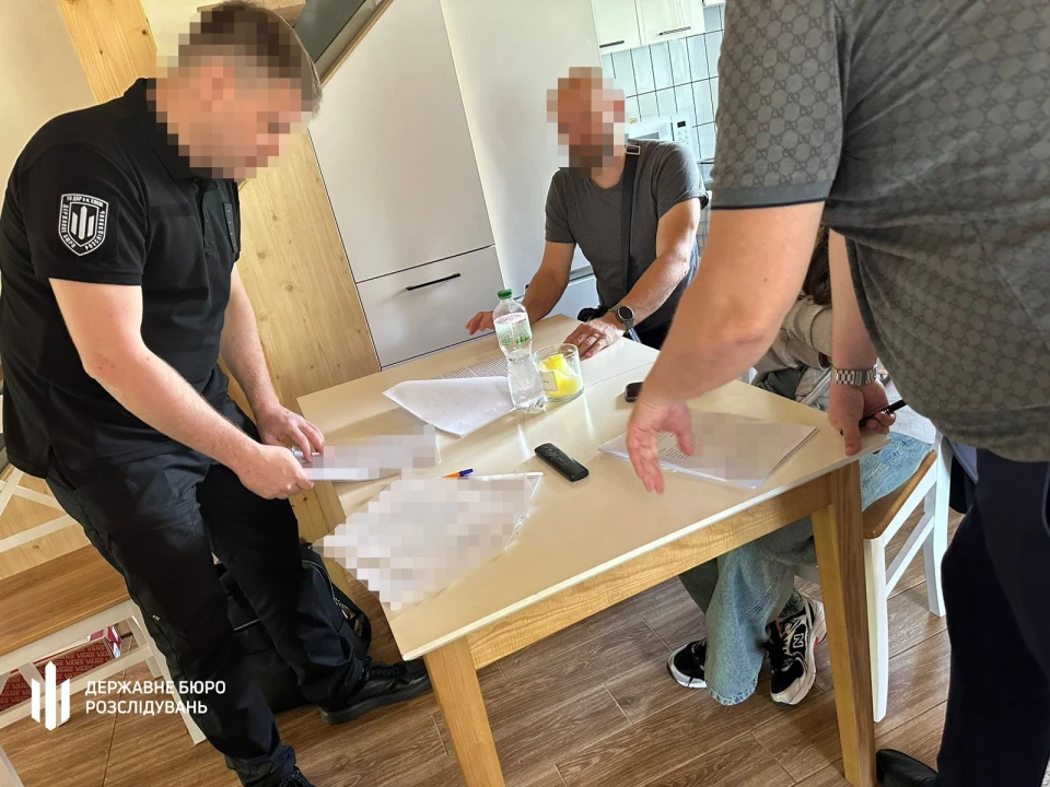 ДБР викрило махінації з генераторами для військових на понад 5 млн грн