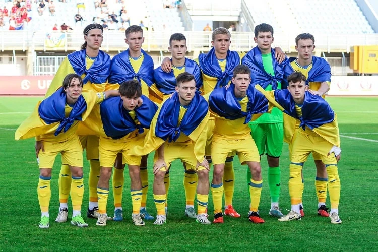 Збірна України U-17