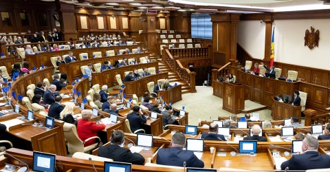 парламент Молдови