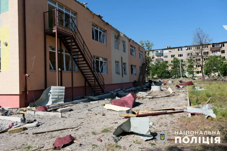 Зруйнований дитсадок у Мирнограді
