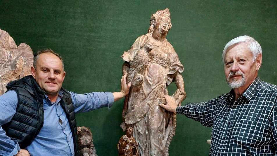 Скульптура у Бережанському замку