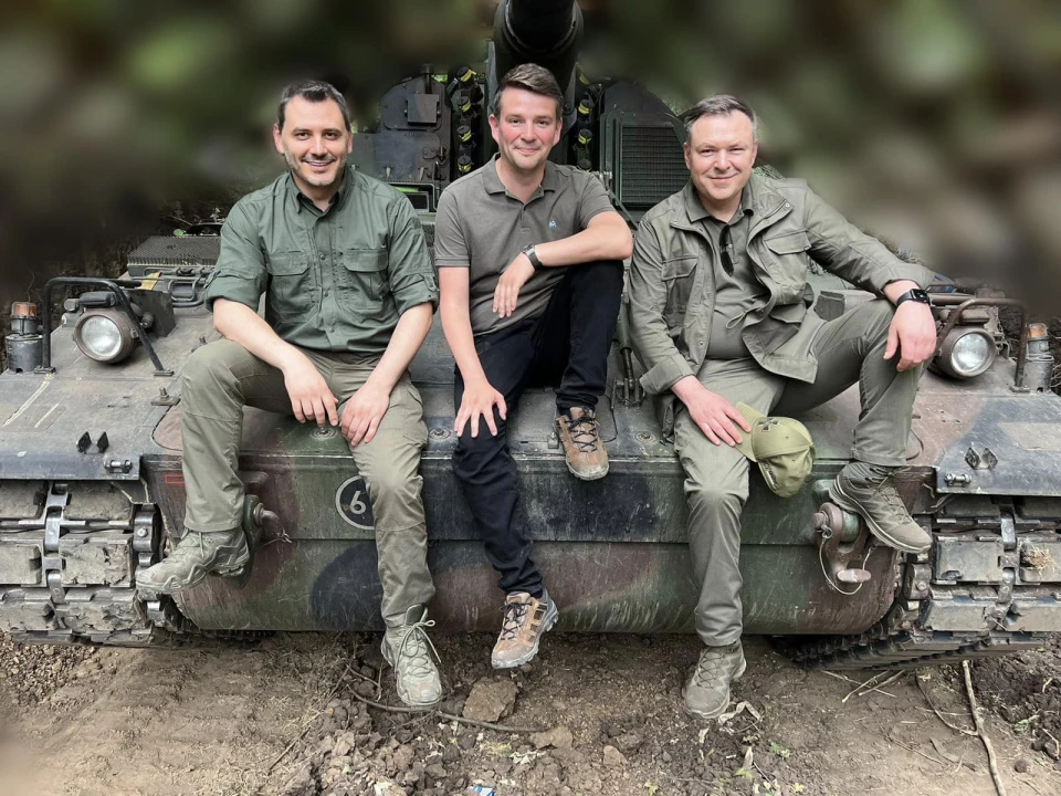 Єгор Чернєв, Маркус Фабер, Олександр Завітневич