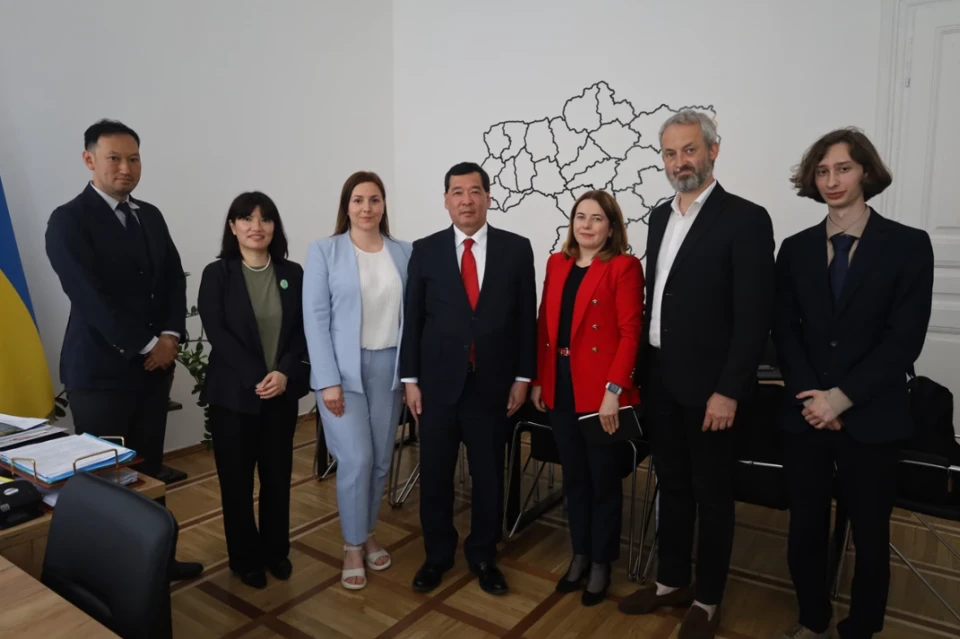 На Львівщину завітала делегація посольства Японії в Україні