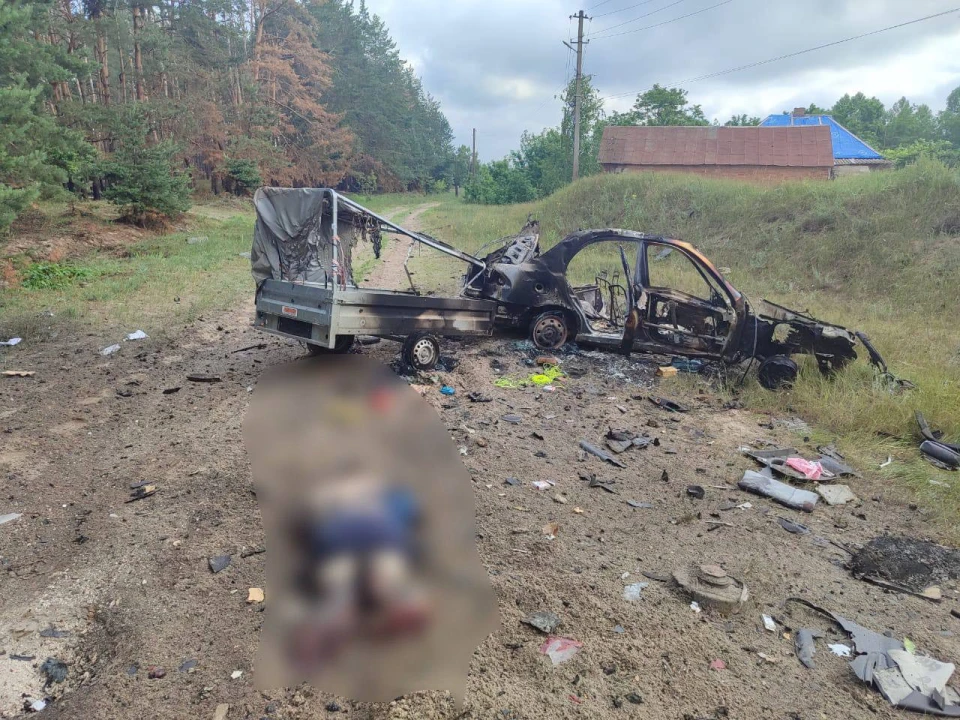 На Харківщині автівка підірвалася на російській міні: загинули жінка і чоловік