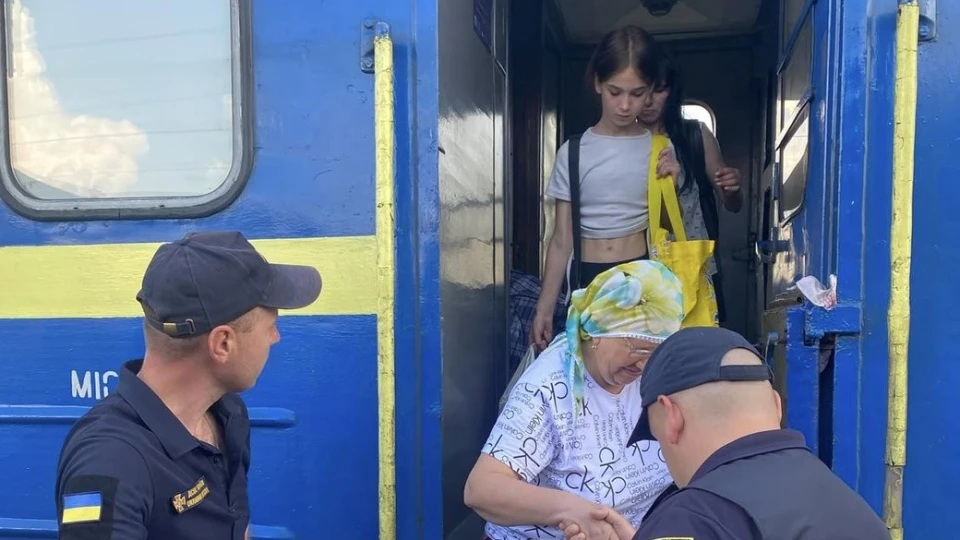евакуаційний потяг з харківщини