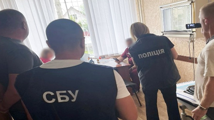 На Хмельниччині викрили завідуючого одного з відділень лікарні