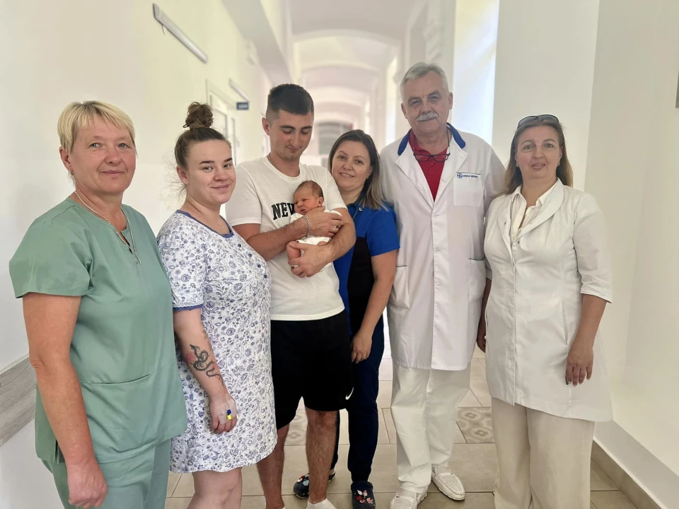 У Львові жінка, якій не давали шансів на материнство, народила здорову дитину