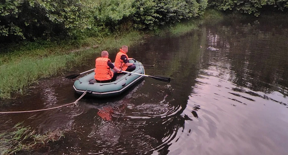 В озері на Львівщині виявили тіло чоловіка