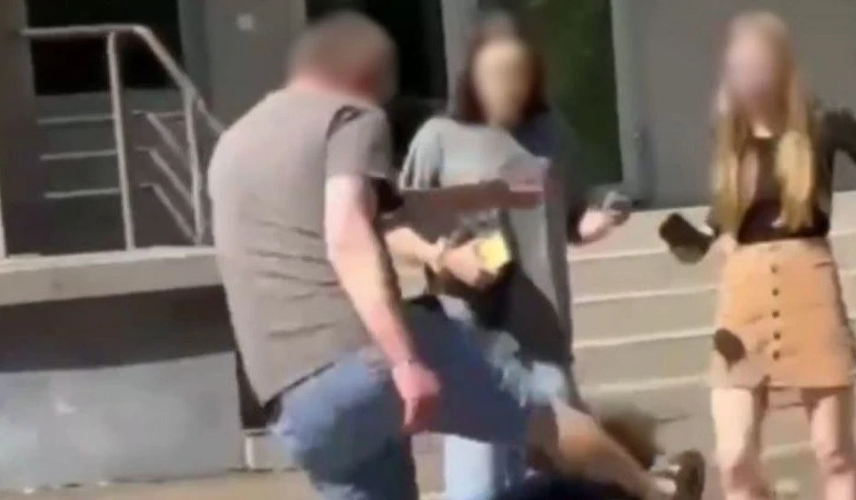 У Львові оголосили підозру адвокату, який побив підлітка у травні