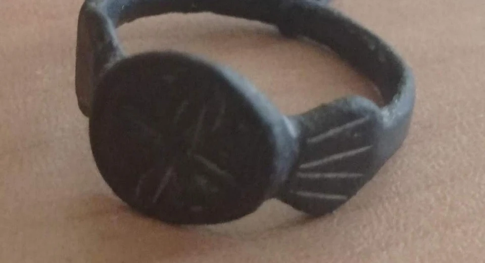 На Волині знайшли давньоруський бронзовий перстень
