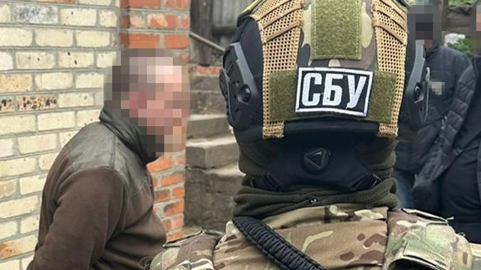 СБУ викрила пастора-агента ФСБ: завербував синів, щоб шпигувати за ЗСУ