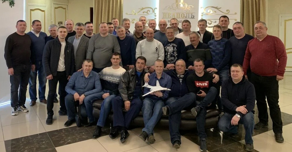 Особовий склад 52 авіаційного полку, що належить до 22 бомбардувальної дивізії рф