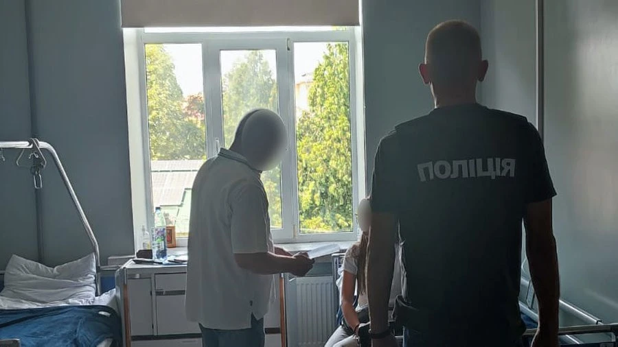Масова втрата зору після ін’єкції на Тернопільщині: завідувачу одного із відділень лікарні оголосили підозру