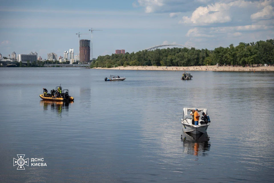 Біля Пішохідного мосту обірвалася канатна дорога