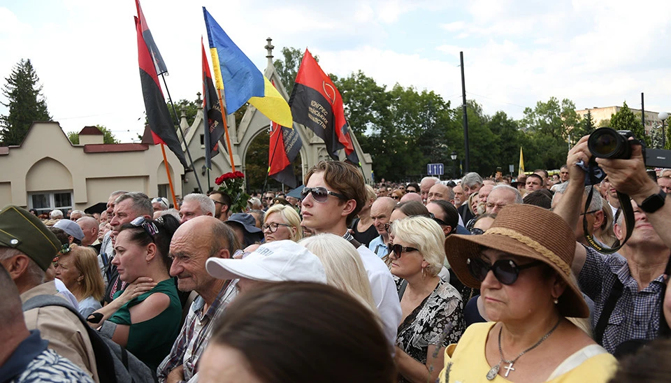 похорон Ірини Фаріон у Львові