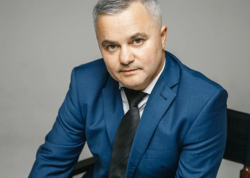 Заступник очільника Чернівецької ОВА написав заяву на звільнення: яка причина