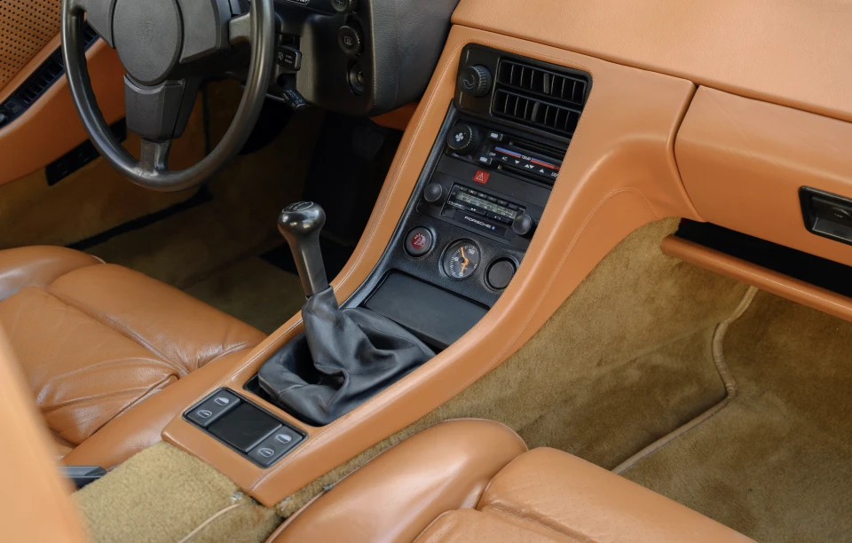 Porsche з фільму "Ризикований бізнес" з Томом Крузом