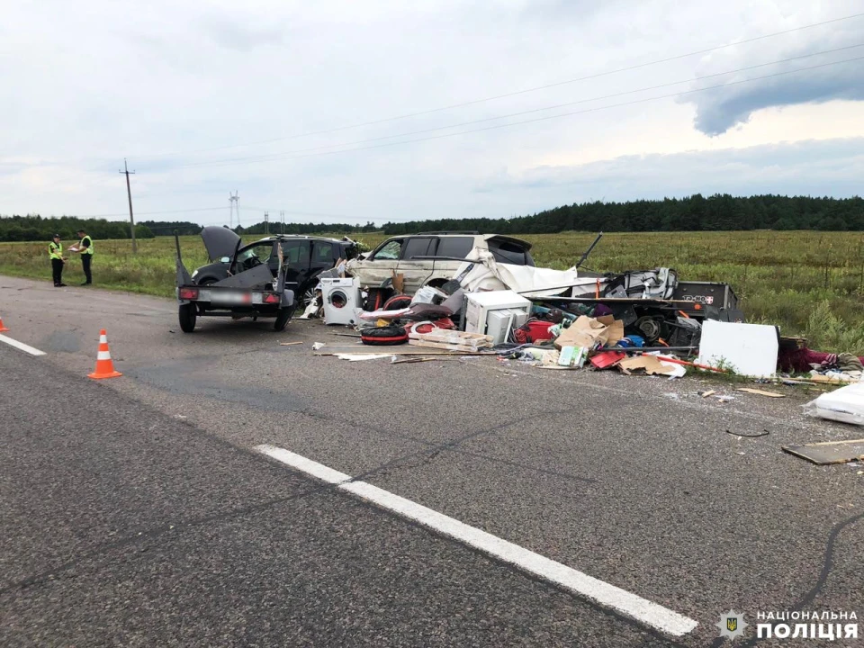 Унаслідок ДТП на Рівненщині травмувалися 10 людей