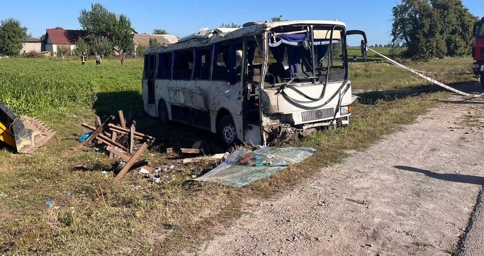 ДТП з автобусом з дітьми на Хмельниччині