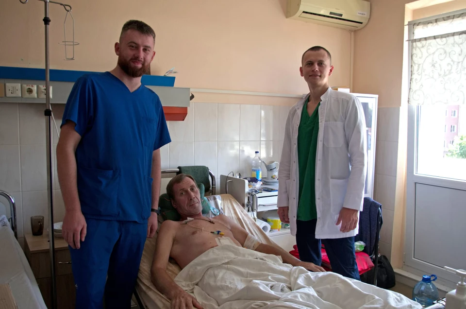 У Франківську прооперували чоловіка з 27-сантиметровою раною в животі від вогнепального поранення