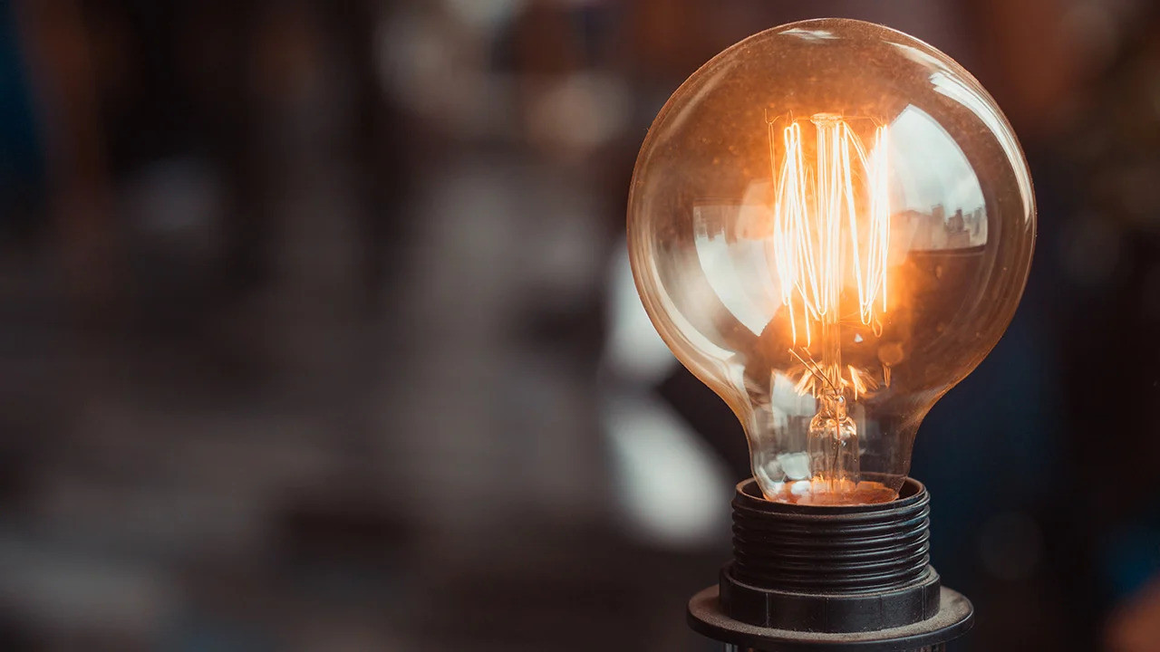 В Україні 19 квітня світло не відключатимуть