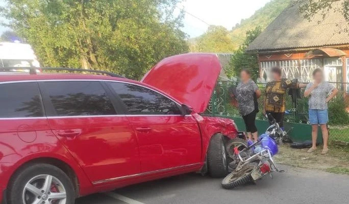 У ДТП на Львівщині постраждали двоє підлітків