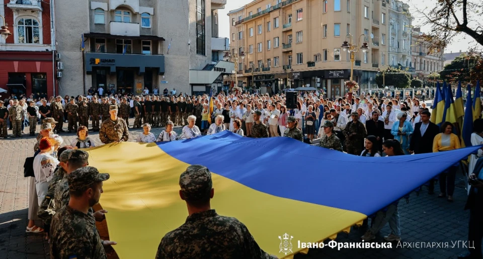 освячення прапора у Франківську