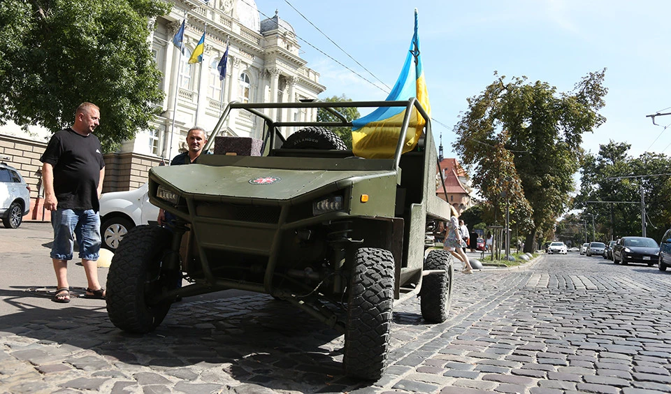 катання на баггі за донат у Львові