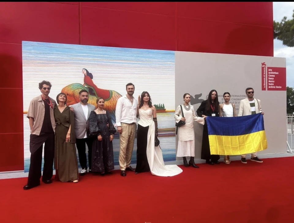 команда фільму "Медовий місяць"