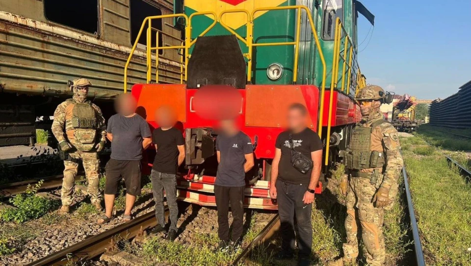 фото учасників схеми розкрадання палива