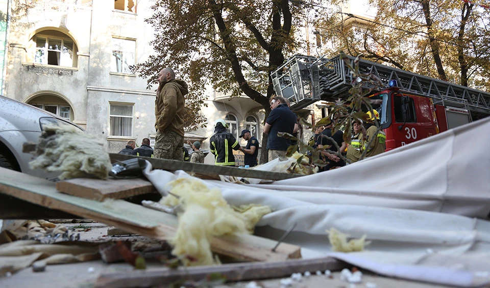 наслідки ракетного удару на вул. Коновальця у Львові