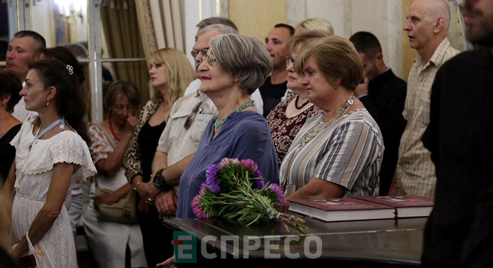 презентація книжки Люби-Ольги Двуліт "Запах суниць. Патріарх Йосиф Сліпий в спогадах та документах" у Львові