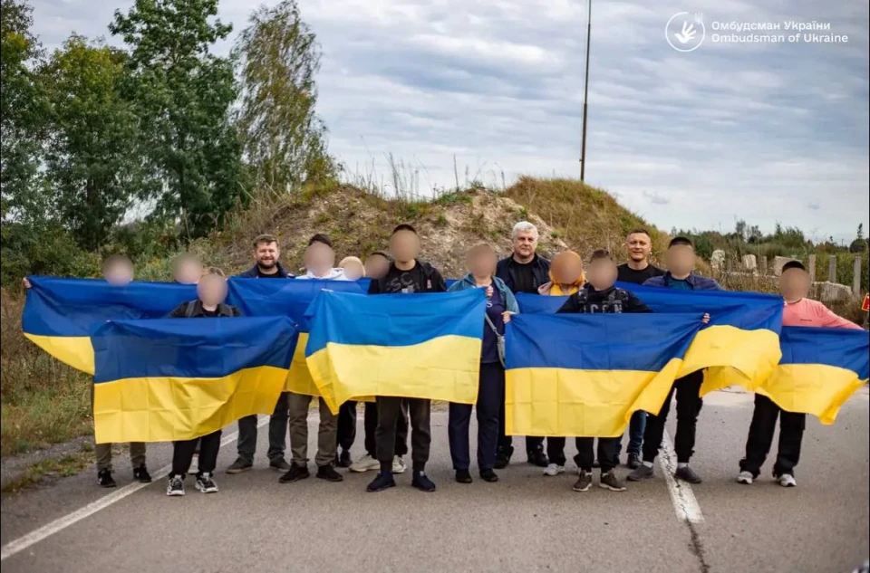 В Україну з окупації повернули трьох дітей