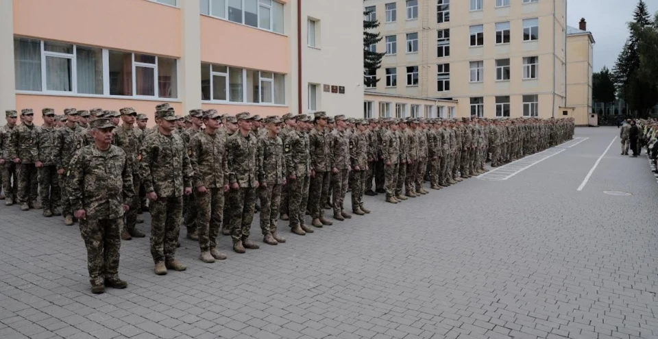 присяга першокурсників у ліцеї Героїв Крут