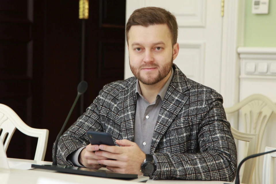 Костянтин Усов