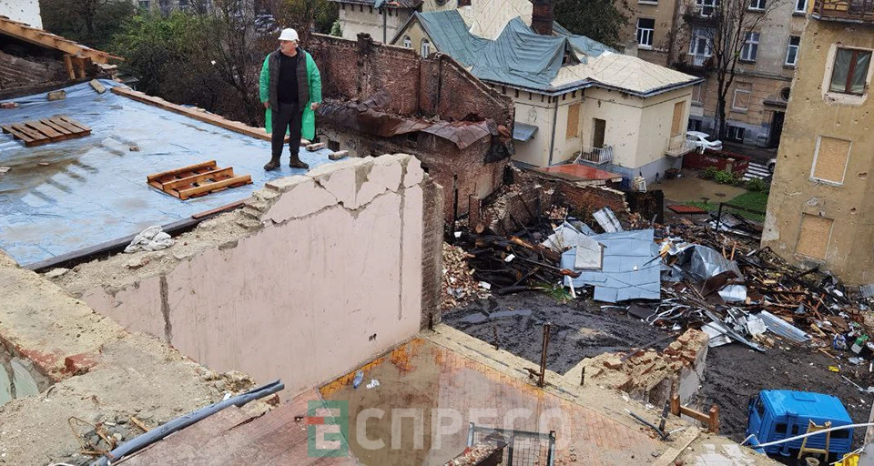 будинки на Коновальця у Львові через місяць після атаки 4 вересня